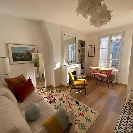 Modern Appartement W/ Tour Eiffel View In The 7Th Paris Exteriör bild