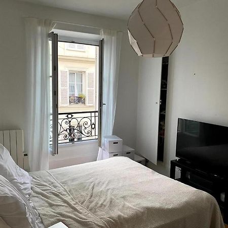 Modern Appartement W/ Tour Eiffel View In The 7Th Paris Exteriör bild