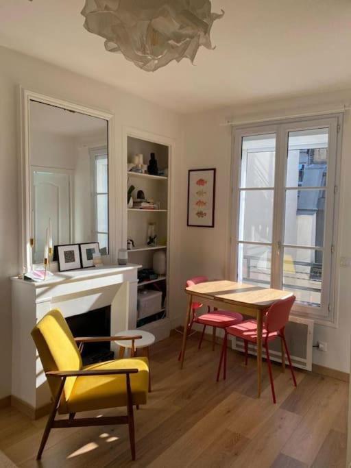 Modern Appartement W/ Tour Eiffel View In The 7Th Paris Exteriör bild